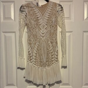 Elegant Cream Patterned Dress